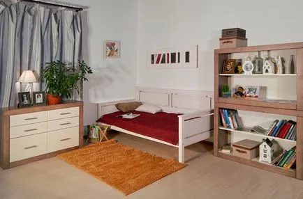 Sofa heverő sarok széles és alacsony backless, kanapé ortopéd matrac a gyerekszobában,