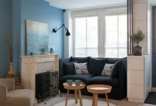 Blue Living снимка и тон на цвета в интериорния дизайн сиво и бели нюанси на къщата, и бежово