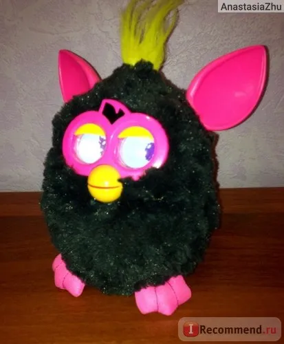 Hasbro Furby - «forbushka-slatushka él velem egy éve, és soha nem bántam a vásárlás!