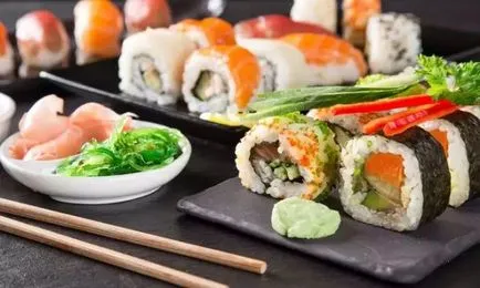 Как да се готви ролки - Sushi майсторски съвети на жените новини