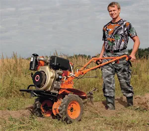 Care este cel mai bun plimbare în spatele motorină tractor sau benzină, elektroas - activitatea și cabluri electrice