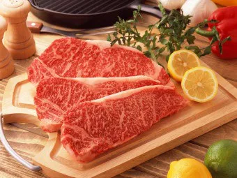 Cum să se pregătească feluri de mâncare populare de carne de vită marmorat