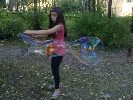 Hogyan készítsünk nagy buborékok