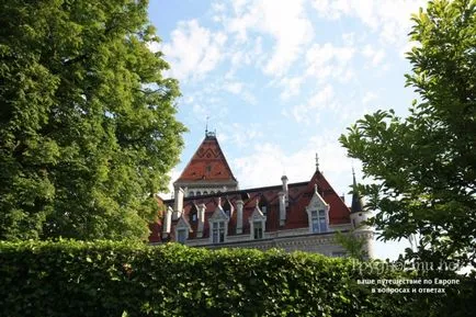 Lausanne tájékozódási pontok és az útvonal a városon keresztül, fotó cikk