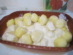 Картофи със заквасена сметана - готвене стъпка по стъпка рецепти със снимки