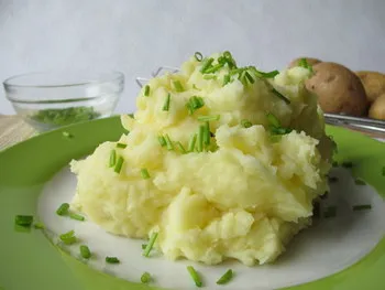 Cartofi cu gastrită, fie în formă piure de cartofi
