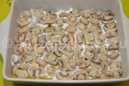 Csőben sült burgonya gombával a sütőbe fotók