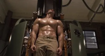 Chris Evans képzési és táplálkozási program egy sor izom szerepének Captain America