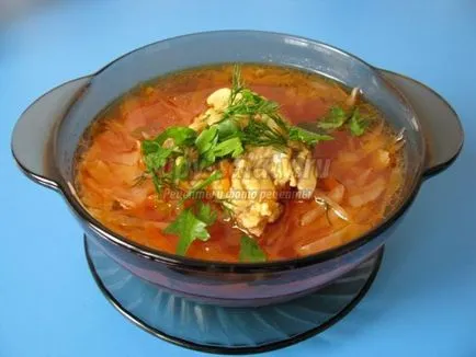 Червената супа с пиле