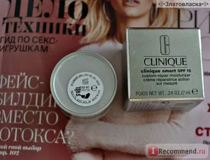 Crema clinique inteligent zi intinerire inteligent spectru larg ™ spf 15