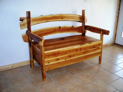 Bench cu mâinile