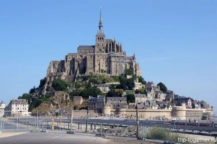 Mont-Saint-Michel - Abbey vagy turisztikai attrakció