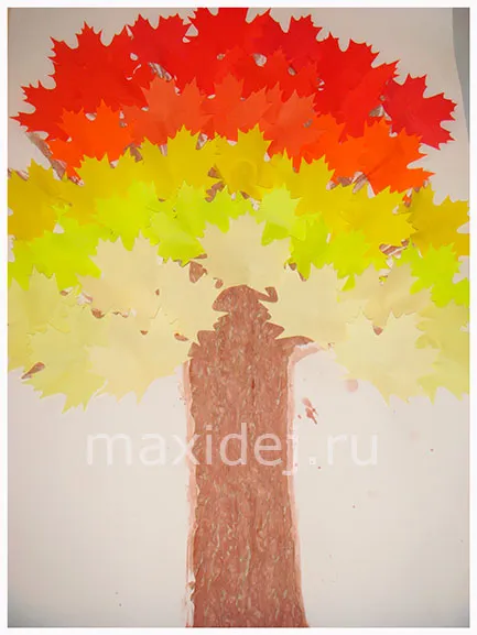 Есен дърво апликация за цветна хартия