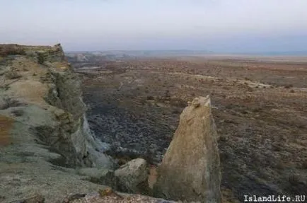 Barsakelmes Island - un loc unde nu se poate merge înapoi ...