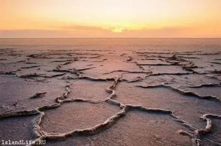 Barsakelmes Island - un loc unde nu se poate merge înapoi ...