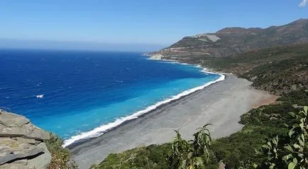 Sărbătorile în Corsica - un mini-ghid pe insula și plajele