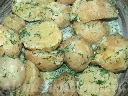 Варени картофи с билки