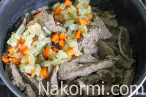 Máj Stroganoff, mind az óvodában recept egy fotó