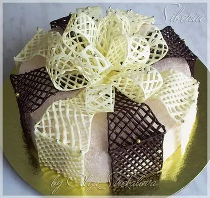 Crafts saját kezűleg - hogyan lehet a csokoládé torta dekoráció íj