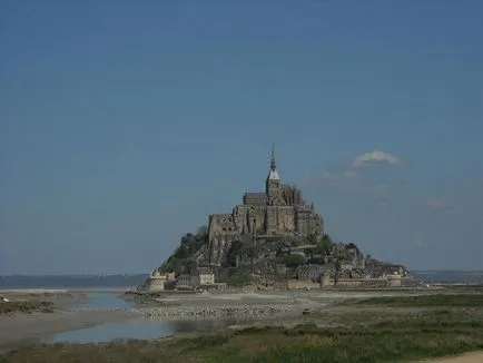 Povestea despre călătorie independentă cu privire la raportul Bretania despre o excursie la Mont Saint-Michel