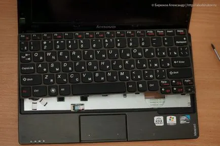 Dezasamblarea și repararea IdeaPad netbook lenovo s10-3