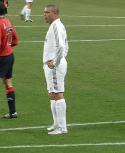 Ronaldo - ez