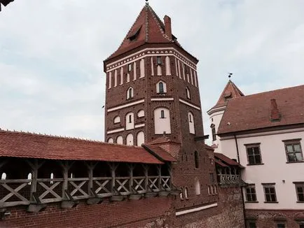 Mir Castle Беларус - снимка, адрес, работно време