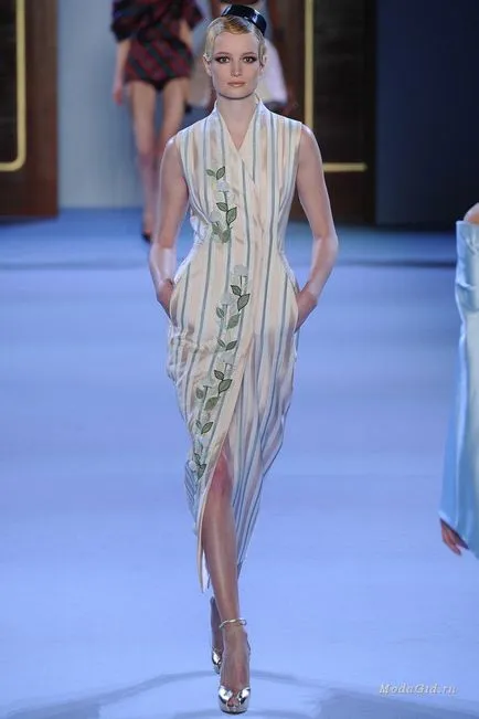 Мода модни тенденции пролет-лято 2014 печат лента