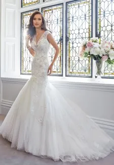 Rochii de mireasa Sophia Tolli