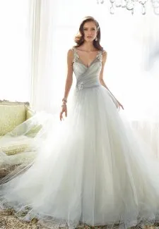 Rochii de mireasa Sophia Tolli