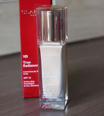 Фондация Clarins вярно сияние SPF 15 103 - преглед, Elia Чаба