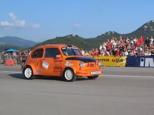 Típusú utcai versenyzés és fogadások rájuk - utcai verseny - utcai versenyzés, autós hírek, tuning,