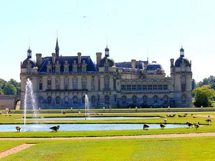 Castle Chantilly във Франция, история, описание, снимка