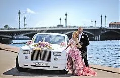 Наемете Rolls Royce, Rolls Royce Phantom наемат сватбен Rolls Royce под наем в София