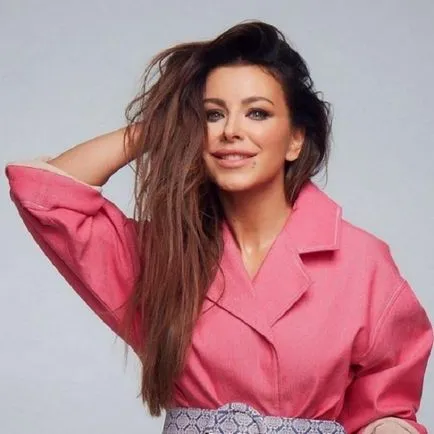 Ani Lorak rajongók gyanúja az énekes műanyag - showbiznisz on