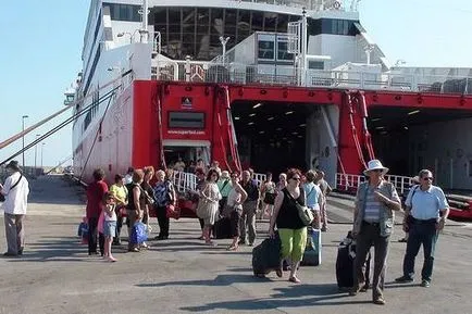 Bari, Olaszország - strandok, kastélyok és Nikolay Chudotvorets