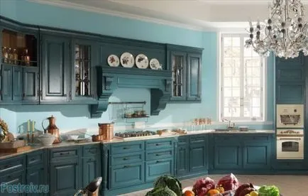 Turquoise кухненски интериор - Снимка