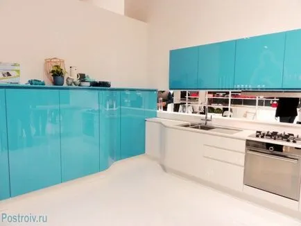 Turquoise konyha belső - fotó