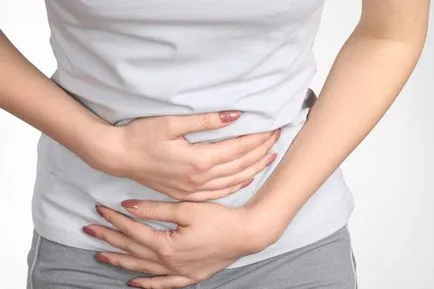 Болки в стомаха по време на менструация