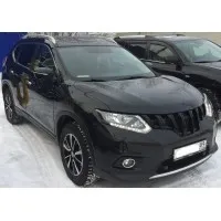 Fényes fekete hűtőrács Nissan X-trail T32 2014-16 tuning