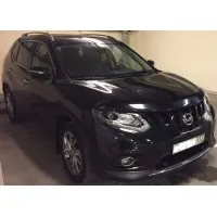 Fényes fekete hűtőrács Nissan X-trail T32 2014-16 tuning