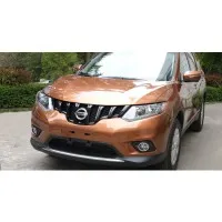 Fényes fekete hűtőrács Nissan X-trail T32 2014-16 tuning