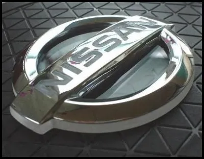 Lumină de fundal marca Nissan, auto-Schema - meserii pentru mașinile cu mâinile lor