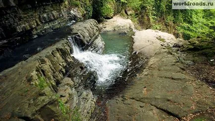 Atracții Sochi cascade zmeykovskie, drumuri din lume