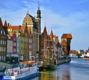 Gdansk város és a fő látnivalók a leírások és fényképek