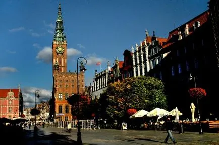 principalele sale atracții cu descrieri și fotografii orașului Gdansk și
