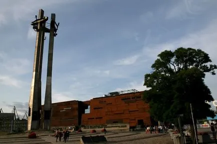 Gdansk város és a fő látnivalók a leírások és fényképek