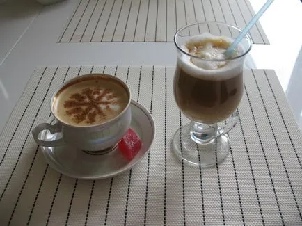 Felkészülés latte, cappuccino és mokka kávéfőző tovább, a régi feketekereskedőként tippek