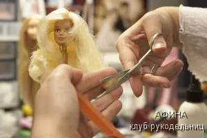 History Barbie babák