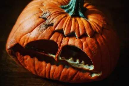 Jack o - lantern